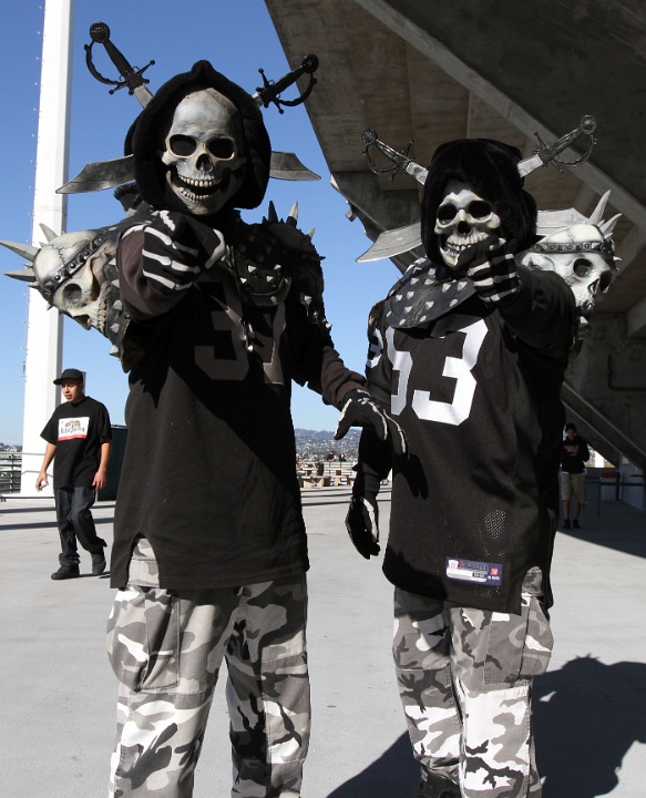 Raiders vs Chiefs 11-15-09-019.JPG